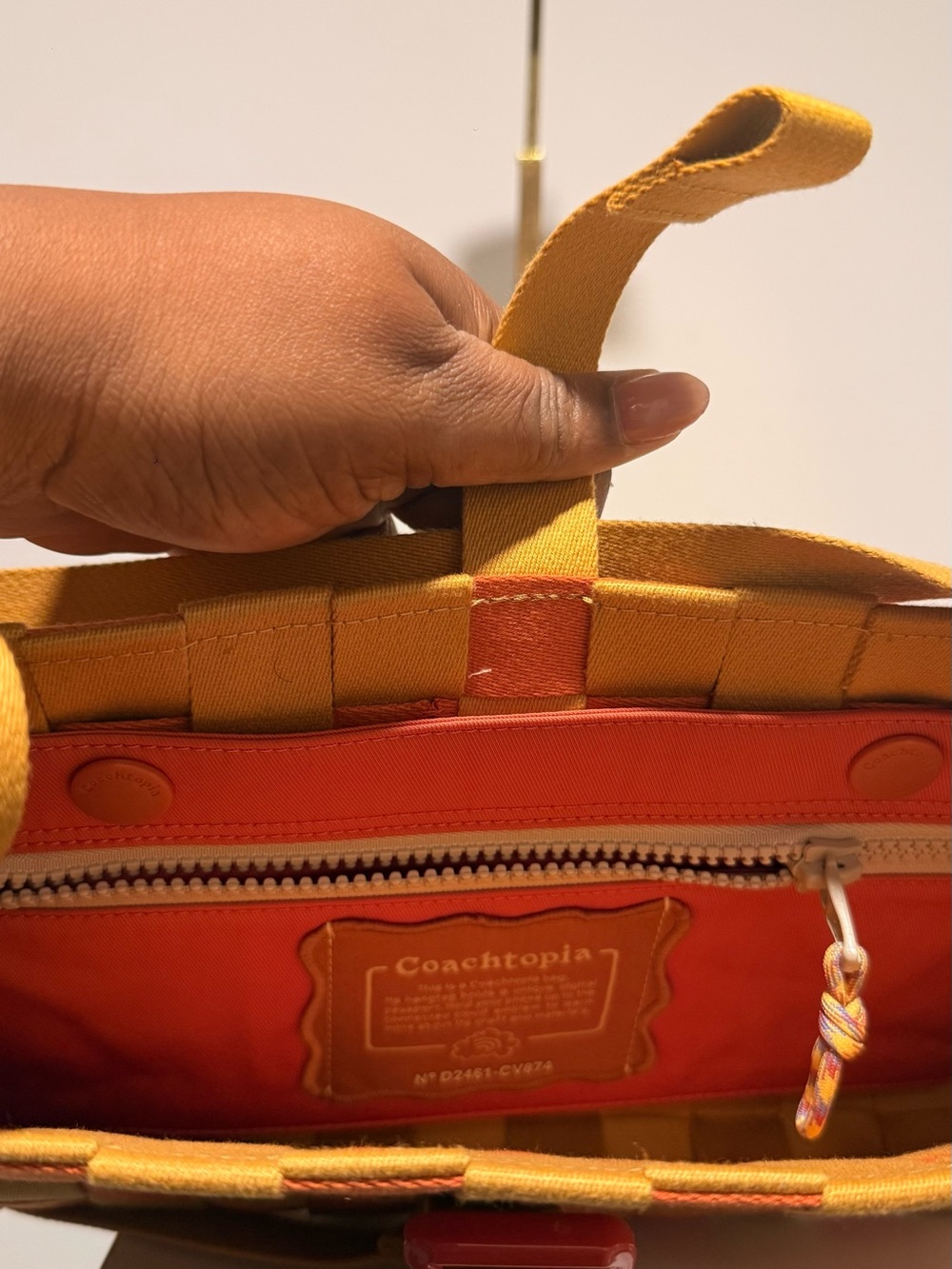 Coachtopia Woven Orange & Yellow Checker Shoulder Bag (NWOT) - Picture 5 of 5
